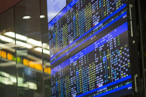 China Everbright Bank Co. Chairman Tang Shuangning Attends Listing Ceremony