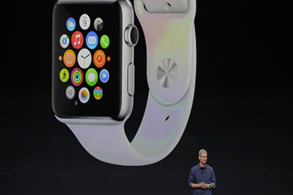 Apple Inc. Reveals Bigger-Screen iPhones Alongside Wearables