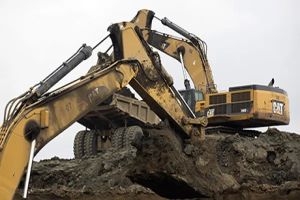 Views of the Capital & Canal As Panama's Economy Averages 9 Percent Growth