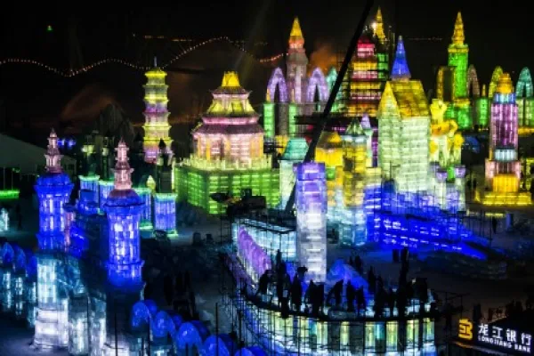 2015-12-da-harbin-ice-and-snow-festival-large.jpg