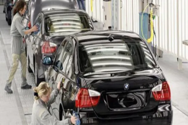 330x160-bmw-plant.jpg