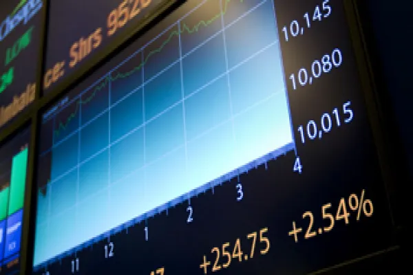 Stocks Rise As Manufacturing Reports Boost Confidence