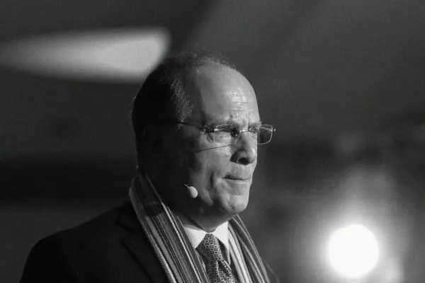 Larry Fink (Simon Dawson/Bloomberg)
