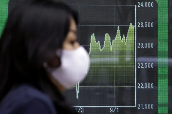 Kiyoshi Ota/Bloomberg