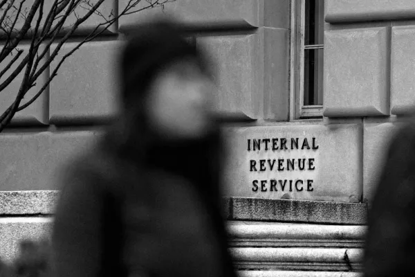 (Andrew Harrer/Bloomberg)