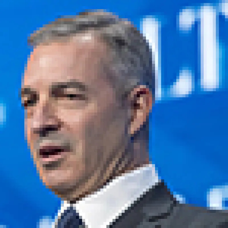 2017-07-alpha-stephen-taub-dan-loeb-small.jpg