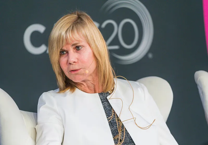 Elaine Crocker at Cayman Alternative Investment Summit (Courtesy photo)