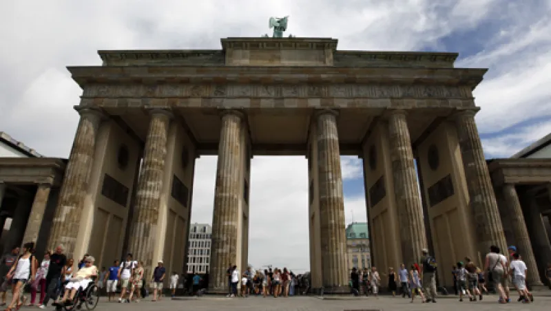 brandenburg-gate-large.jpg