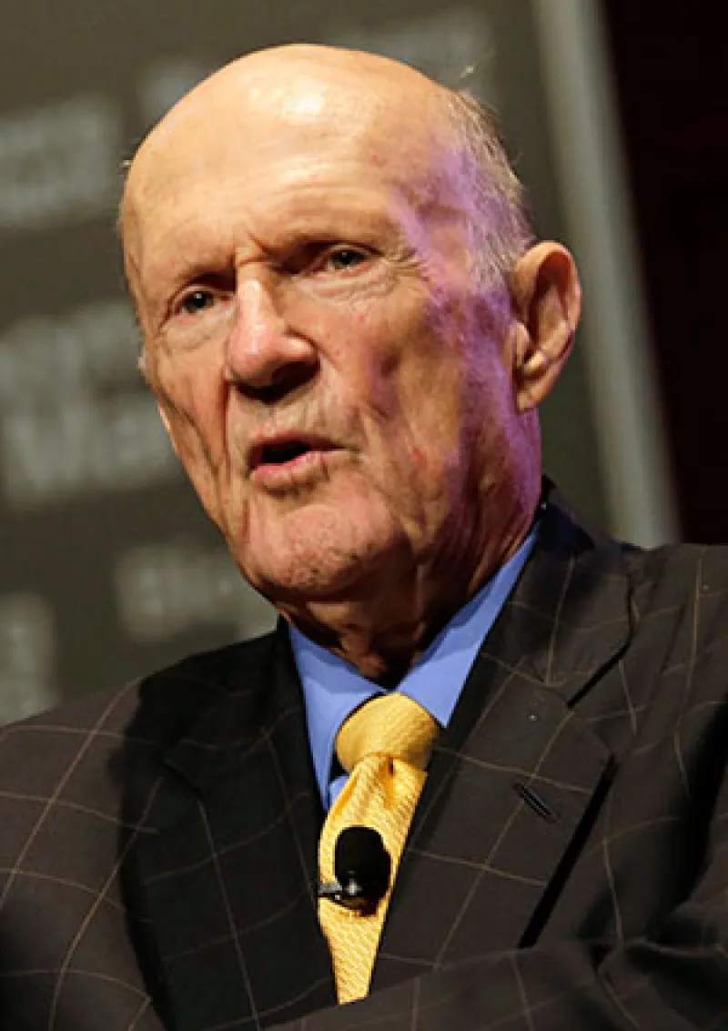 julian-robertson-anchor.jpg