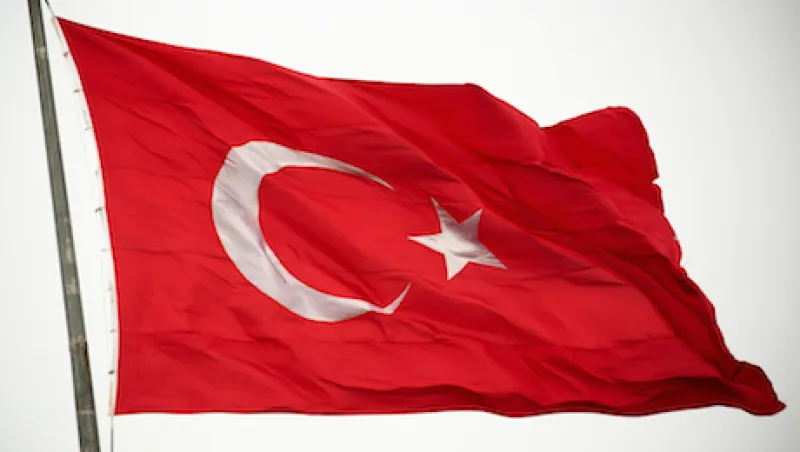 turkish-flag-uw-large.jpg